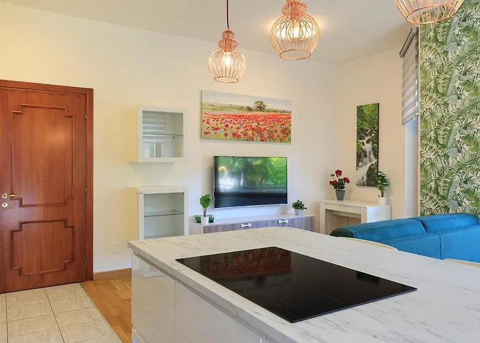 Apartment Casa Nives - By Impero House Stresa